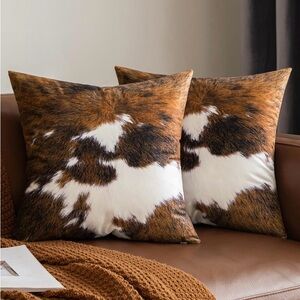 Cowhide Pattern Throw Pillow Cover Set